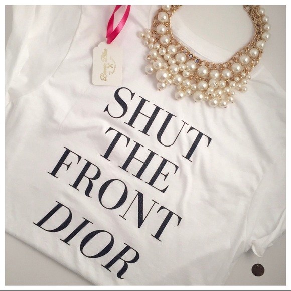 ✨LAST ONES✨Chic Fashionable Graphic Tee - Picture 2 of 6